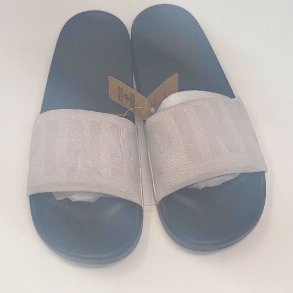 PINK Victoria's Secret Shoes - VS PINK Seamless Slides 
